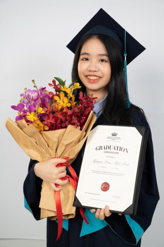 10 Học Sinh Tốt Nghiệp Xuất Sắc Tại BVIS Hà Nội - 10 Outstanding BVIS Graduates